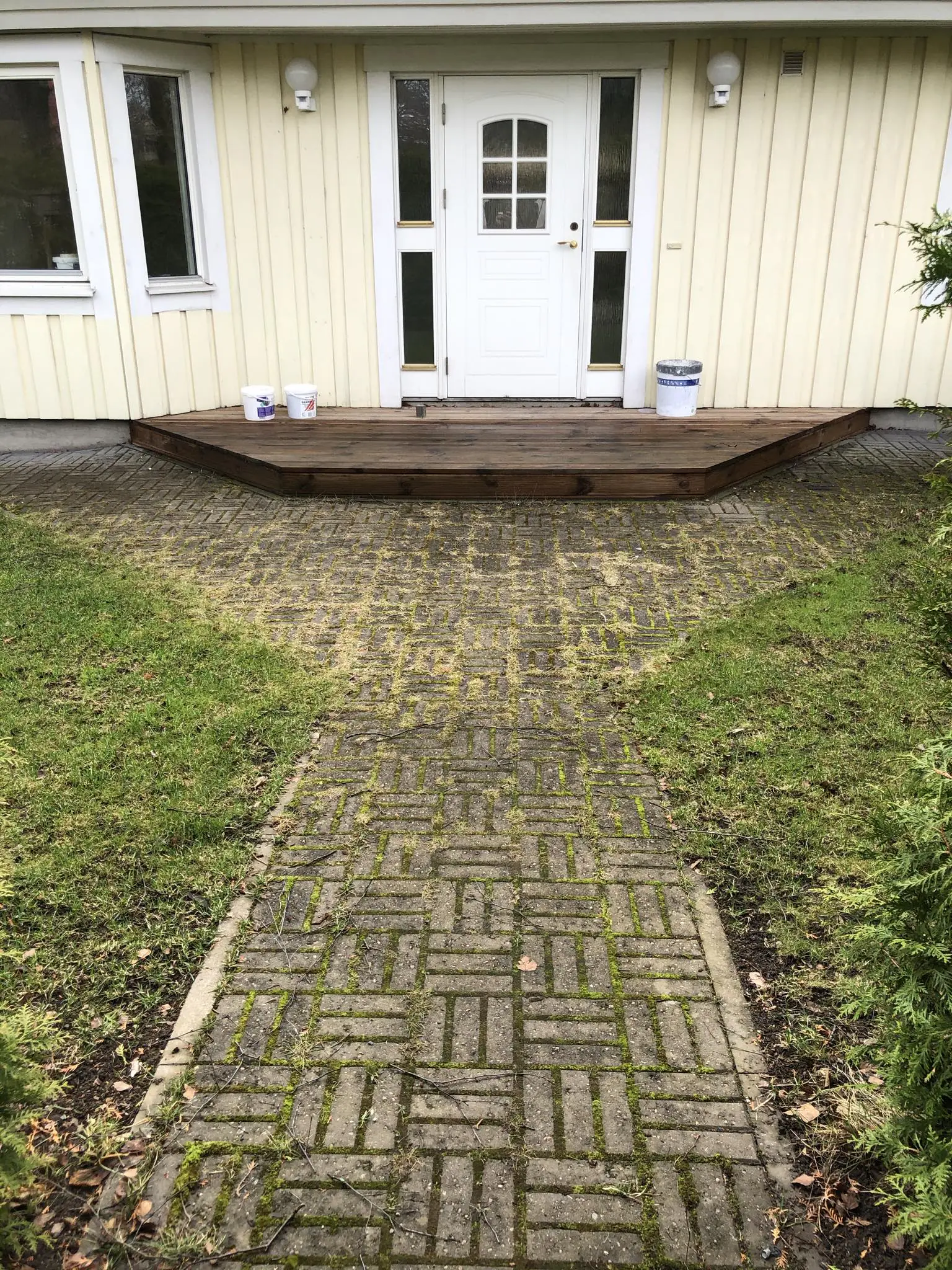 tänavakivide puhastus